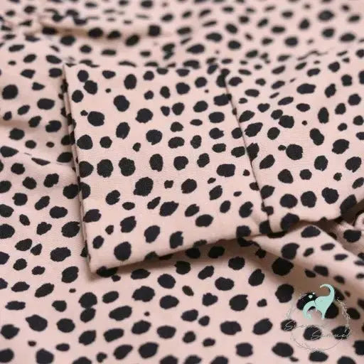 Beige Dalmatian collection Sue and Samuel